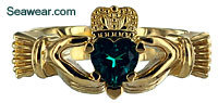 Claddagh ring with heart shaped prongs