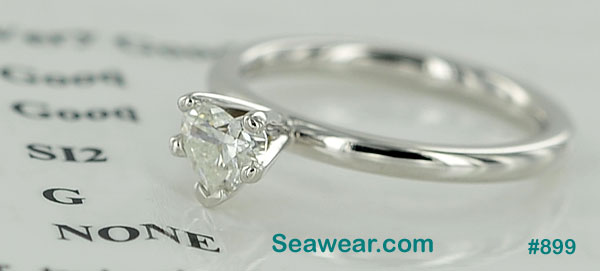 Claddagh diamond engagement ring SI2/G