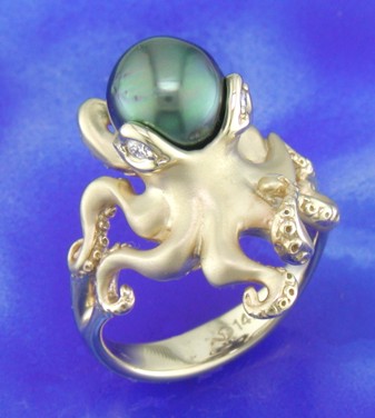 yellow gold octopus ring