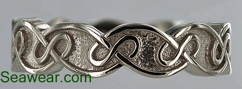 6mm Celtic eternal knot wedding band