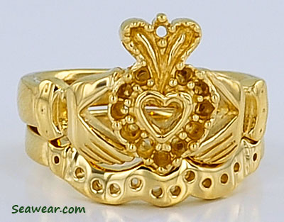 gold Claddagh Ring wedding bands