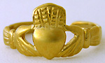 14ct gold Claddagh toe ring
