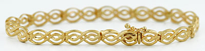14kt gold Celtic knot bracelet