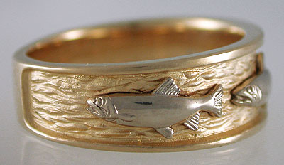 white gold trout on yellow gold band