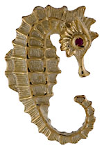medium 14k .585 gold sea horse pendant